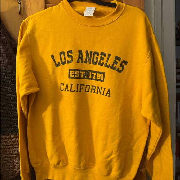Vintage Tops - Vintage Yellow Los Angeles California Sweatshirt